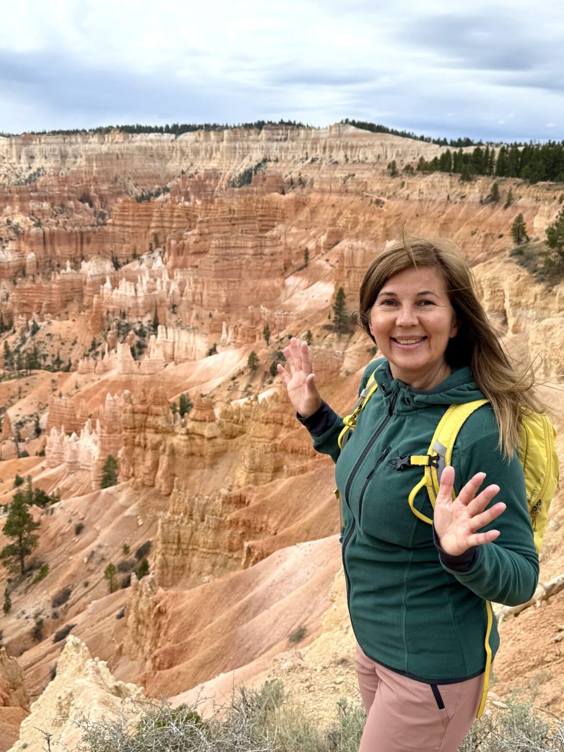 Zachwyt level: permanentny! 🌞 Nie wiadomo, co bardziej zachwyca — kolory, przestrzeń czy to, że naprawdę tu jesteś.