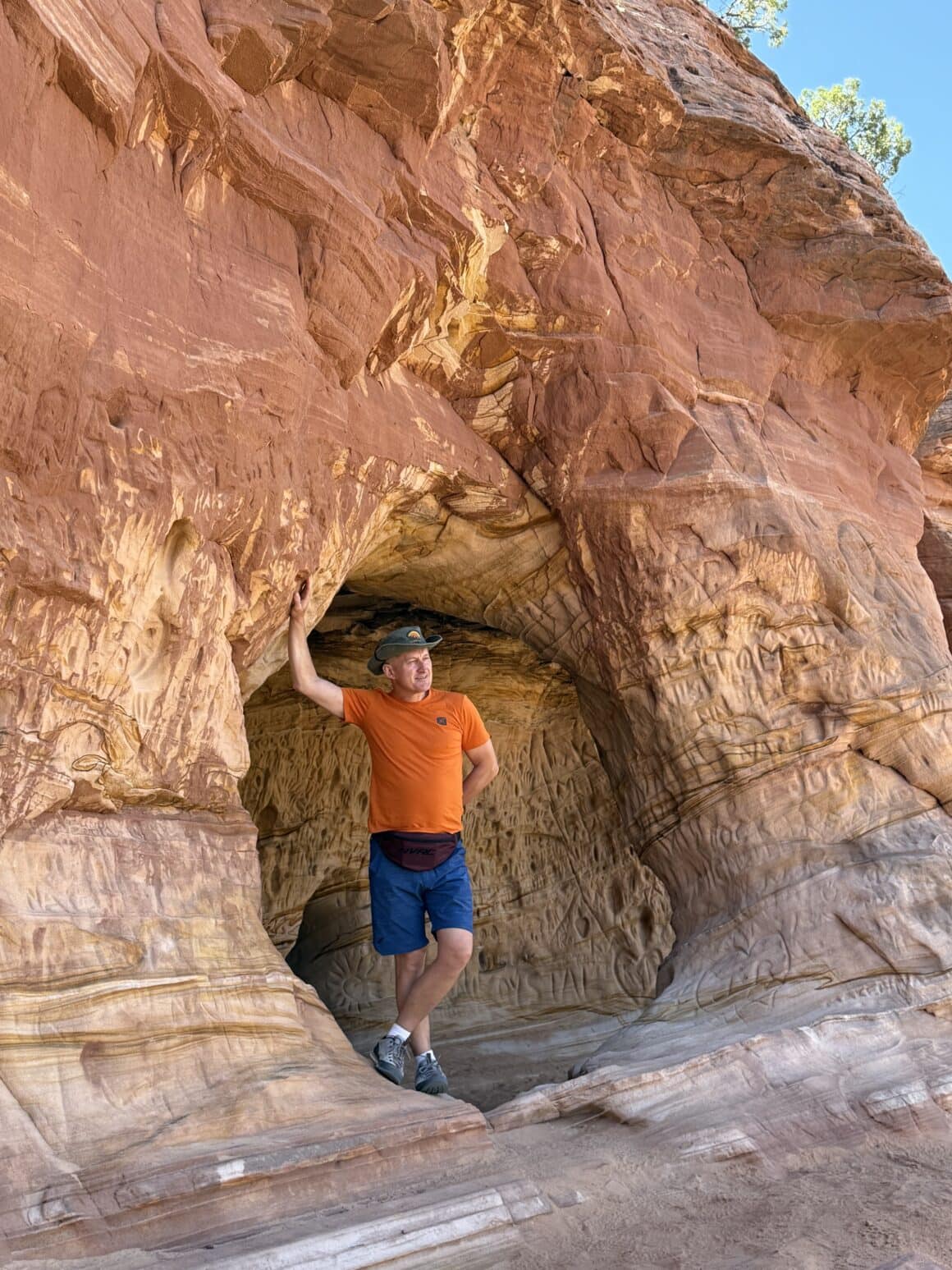 Te jaskinie to dosłownie dzieło przypadku. Wystarczyło kilka ulew i erozja stworzyła magiczne korytarze. A my po prostu byliśmy w odpowiednim miejscu o odpowiedniej porze.