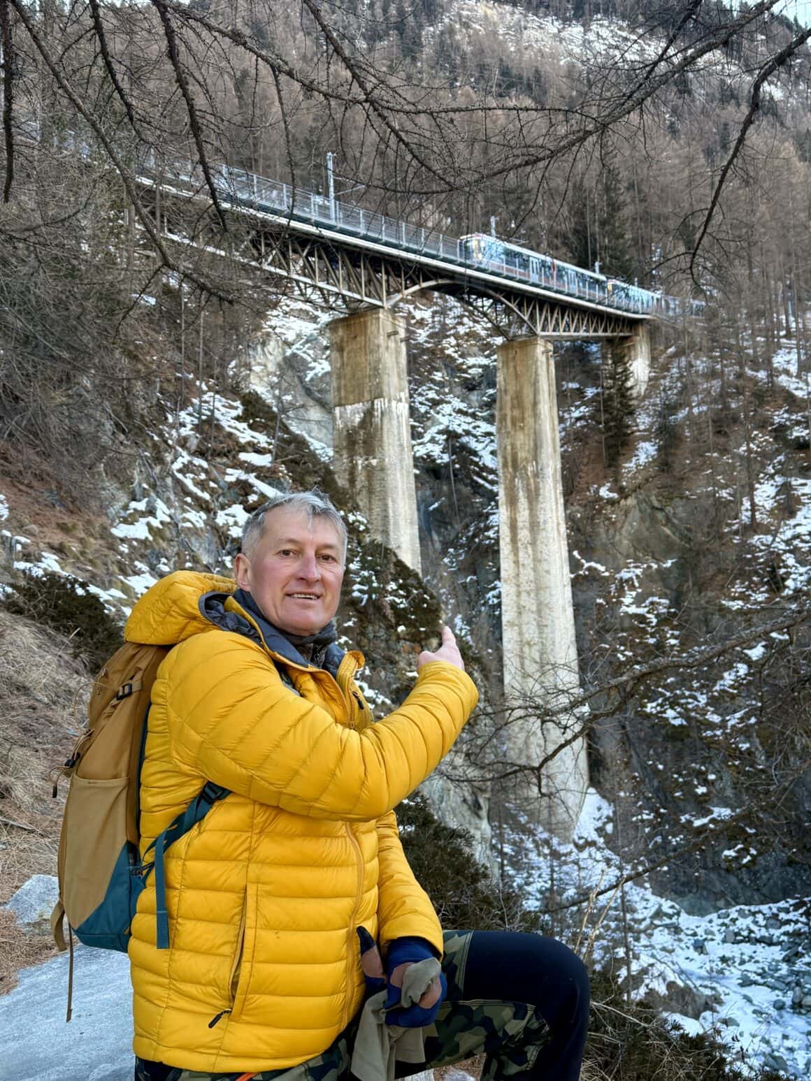 W Zermatt nawet zwykłe przejścia między punktami
mają widoki, które normalnie byłyby celem samym w sobie.