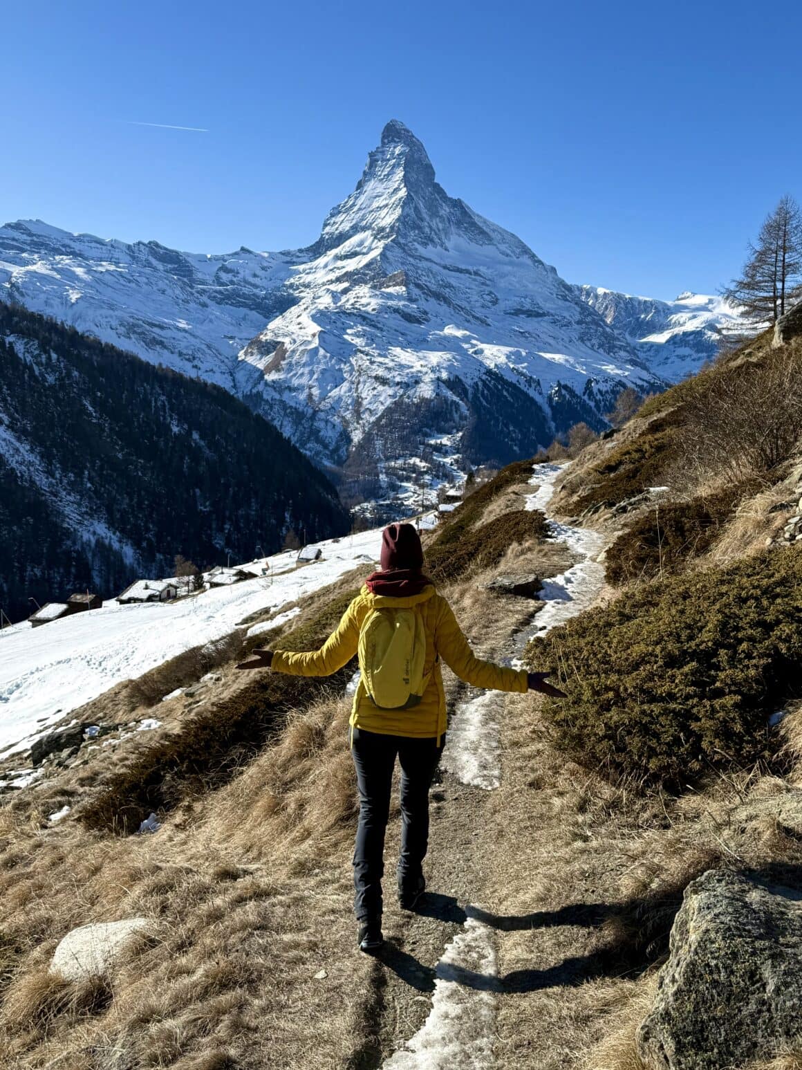W Zermatt najlepsze trasy nie zawsze są na mapie.
Czasem wystarczy iść przed siebie
i pozwolić górom robić resztę.